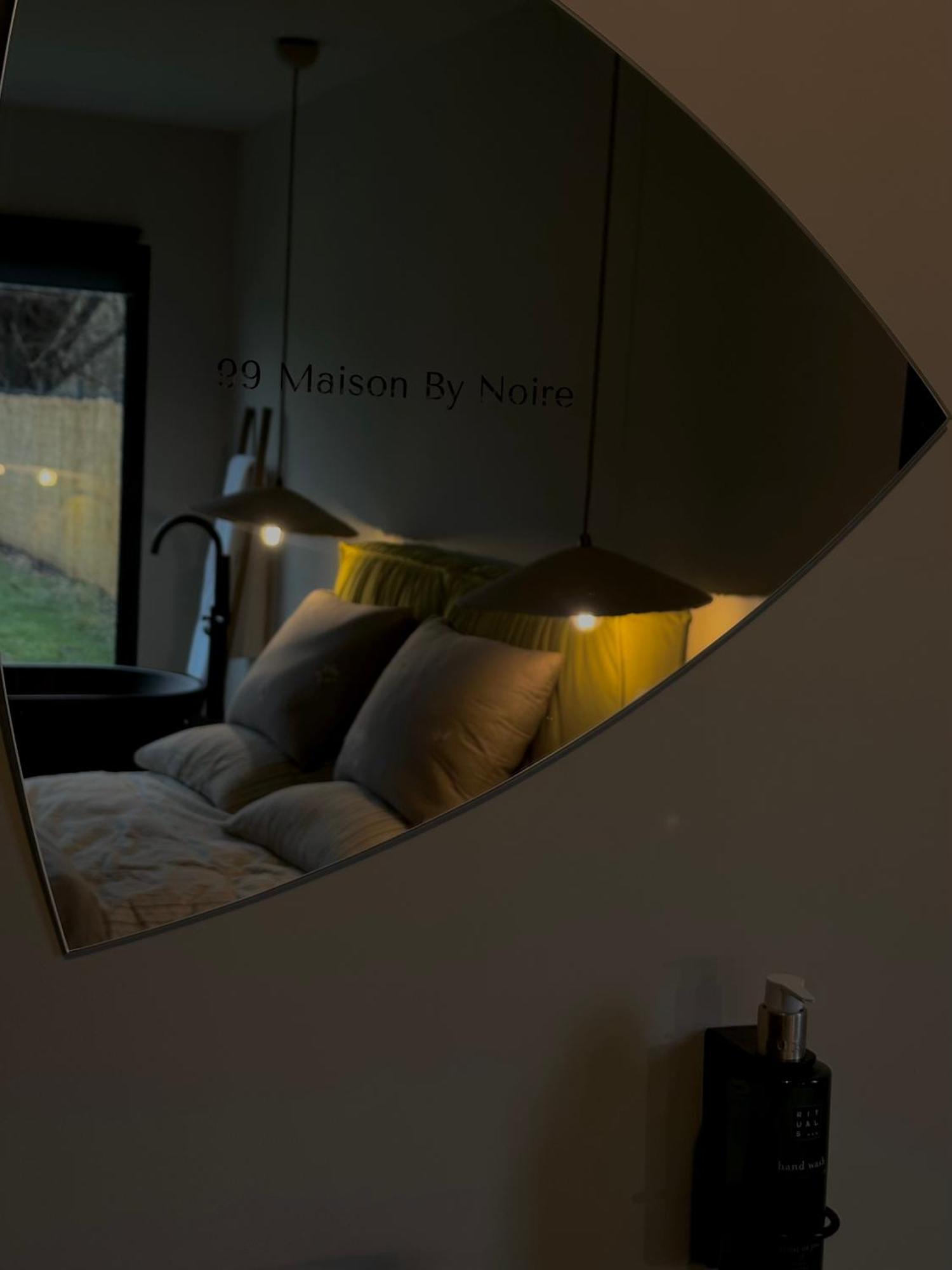 99 Maison By Noire シビウ エクステリア 写真